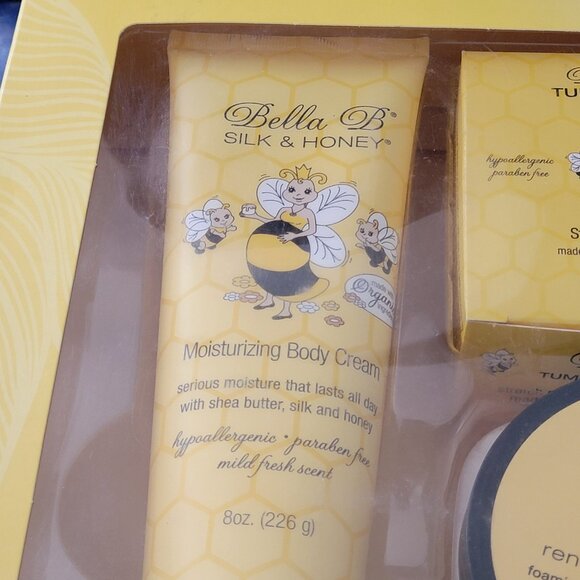 Bella B Mom Luxurious Pampering Pregnancy and Beyond Gift Set - Picture 6 of 13